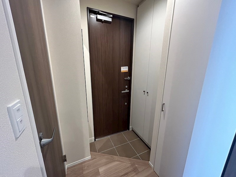 フォレスタ鎌倉岩瀬 玄関