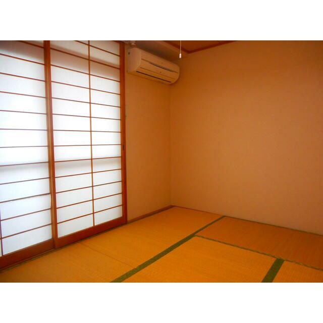 ハイツサムウェイ ベッドルーム