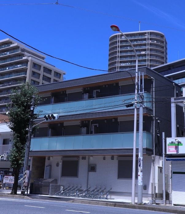 アイウェル湘南台 102号室 外観