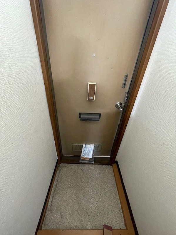 シティハイム湘南 玄関