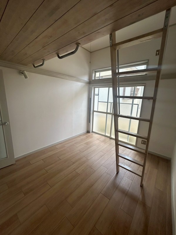 メゾン東海大学前駅第５ リビング