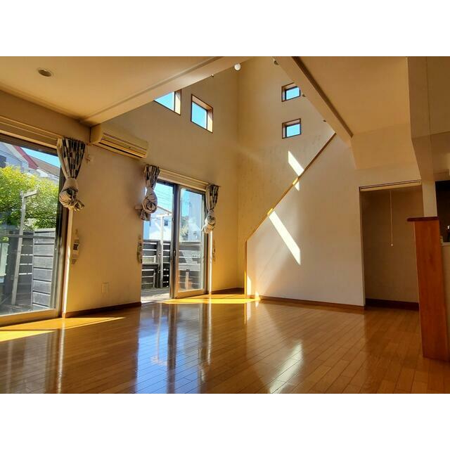 貸家　平塚市　土屋 リビング