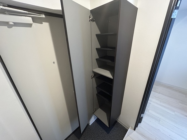 ジーメゾン綾瀬上土棚 玄関