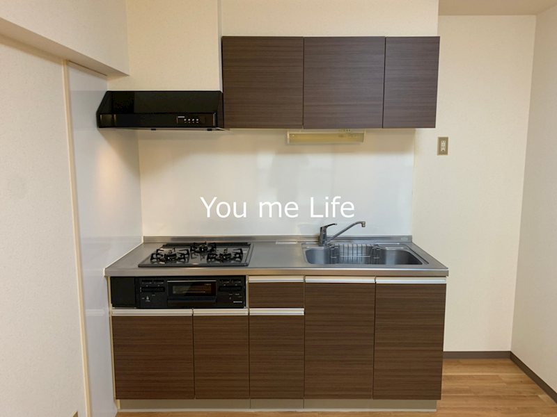 アーバンスプラザイシワタ３ キッチン