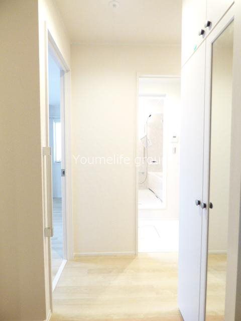 クロイツェル御成 玄関