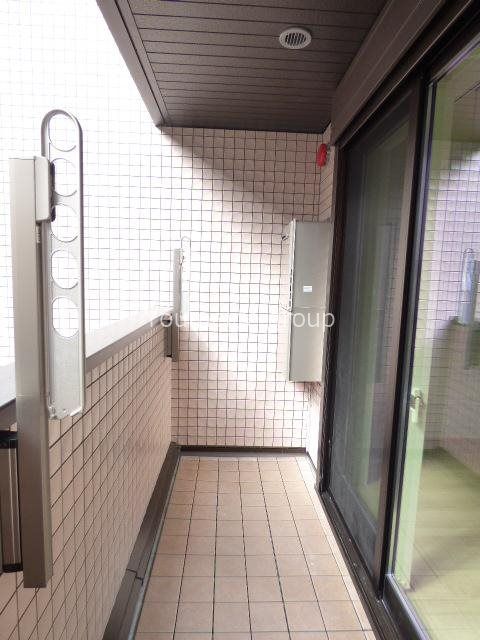 クロイツェル御成 ベランダ