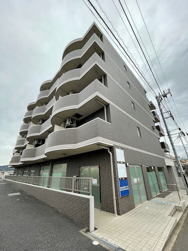ランドパークスヤマ 202号室 外観