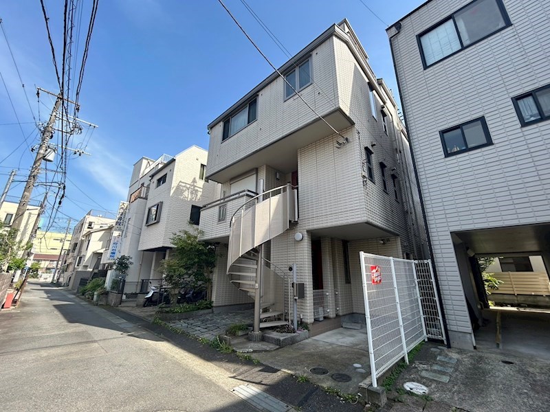 栄町 001号室 外観