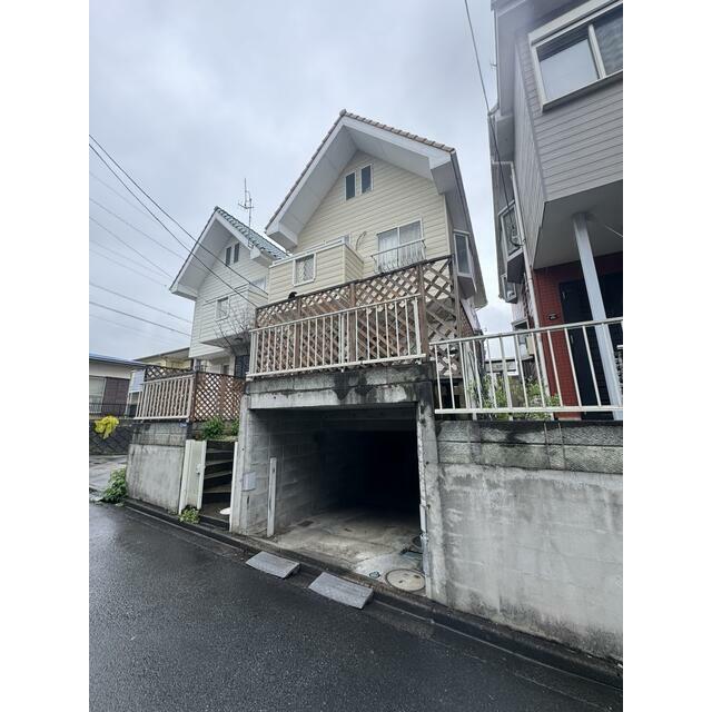 地下車庫ガレージ戸建て 外観