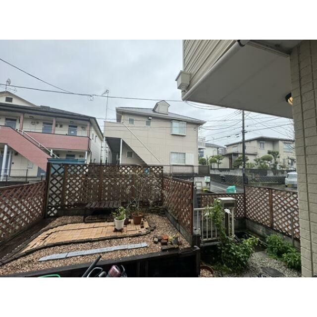 地下車庫ガレージ戸建て ベランダ