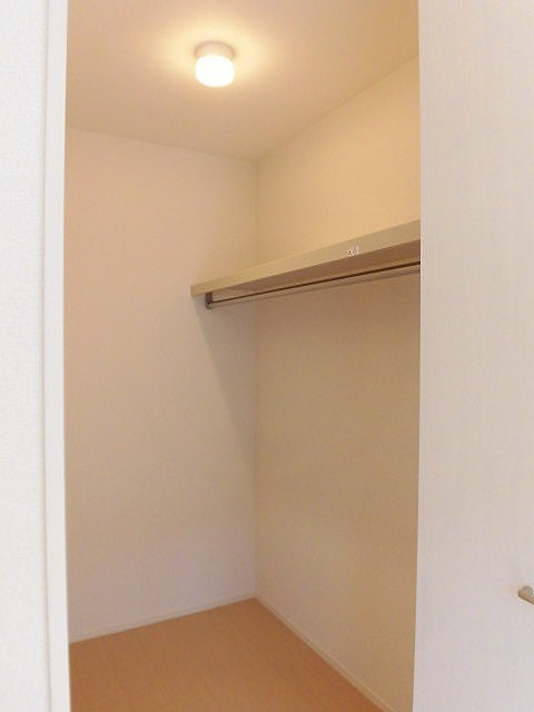 ディオネ茅ヶ崎 収納