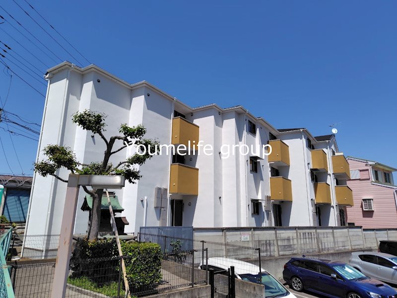 フローレンスベリー愛甲石田 303号室 外観