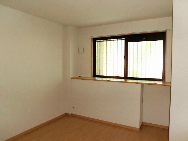 シィーエム・クイーン その他8