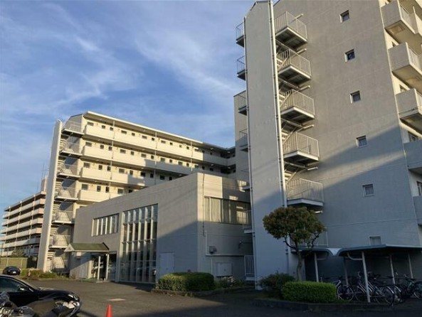 ベルフラワーハイツ伊勢原 424号室 外観