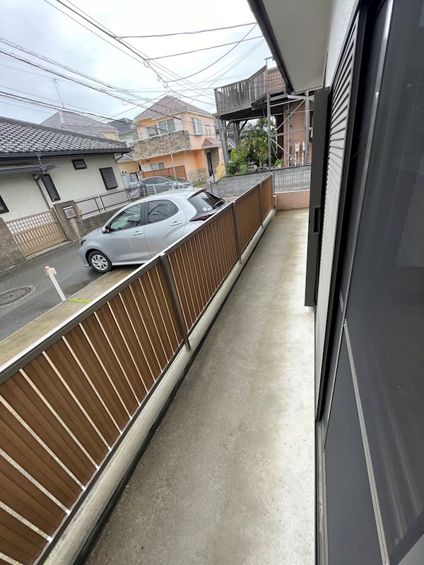 鵠沼桜が岡貸家 ベランダ