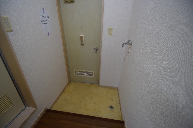 コーポ和田 玄関