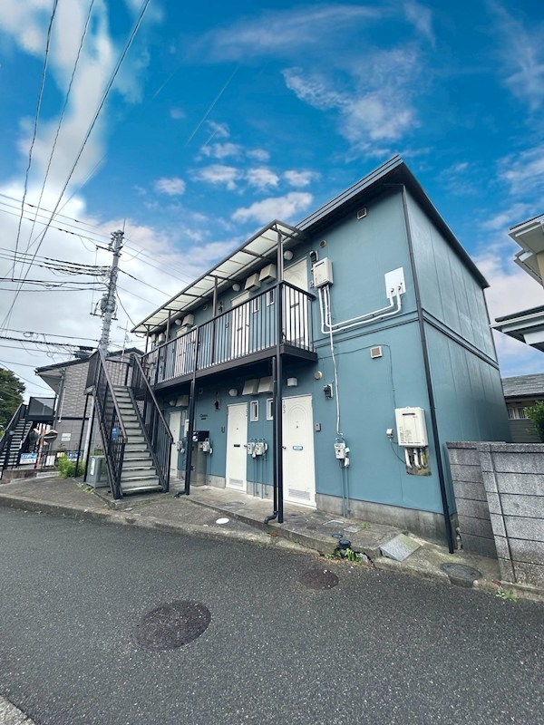 クロノス秦野東海大学前 102号室 外観