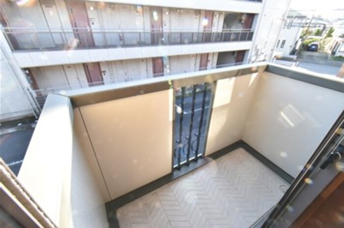 アゼリア ベランダ