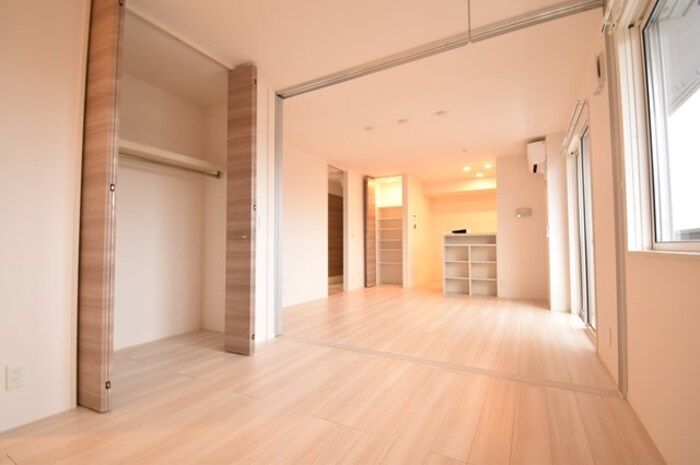 ラフター ベッドルーム