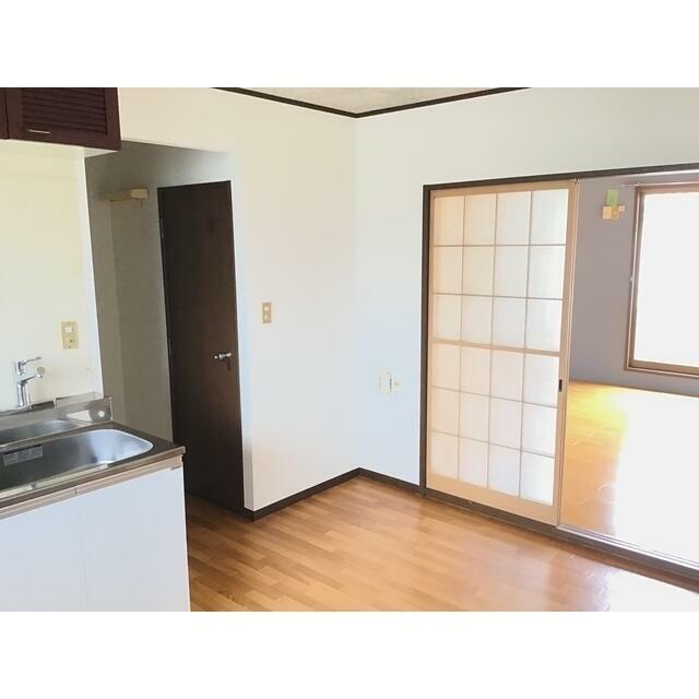 グランデュールパレス リビング