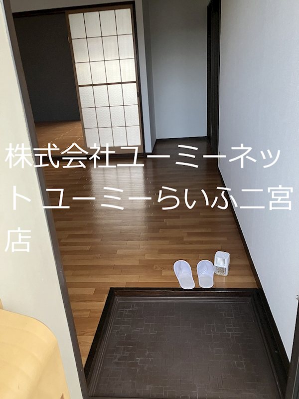 グランデュールパレス エントランス