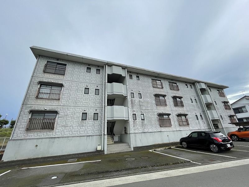 アーク１２ 305号室 外観