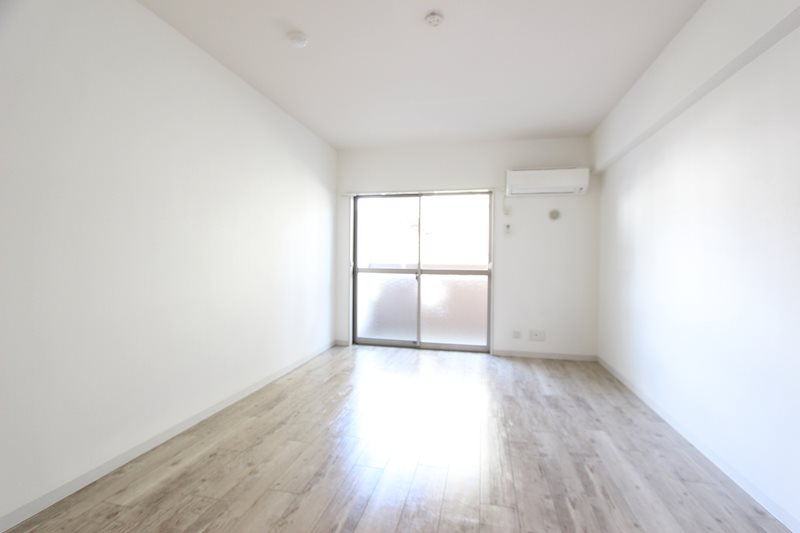 セレスティアル　アスカ  リビング