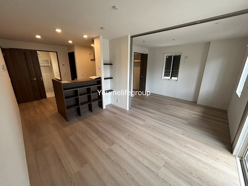 ファンウェーブ湘南茅ヶ崎 リビング