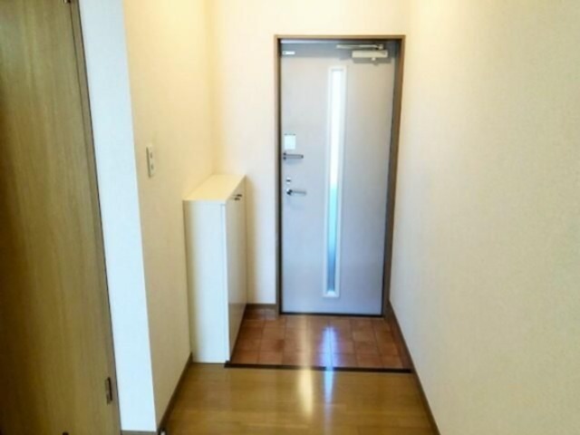 メゾン甲南 玄関