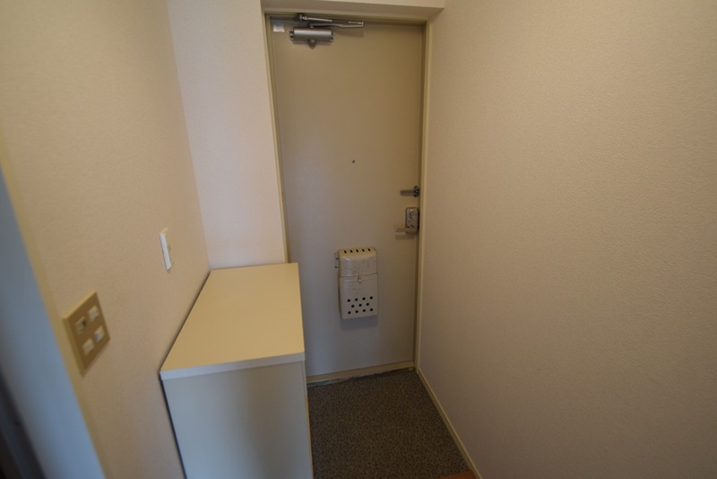 ストンリバー・マンション 玄関