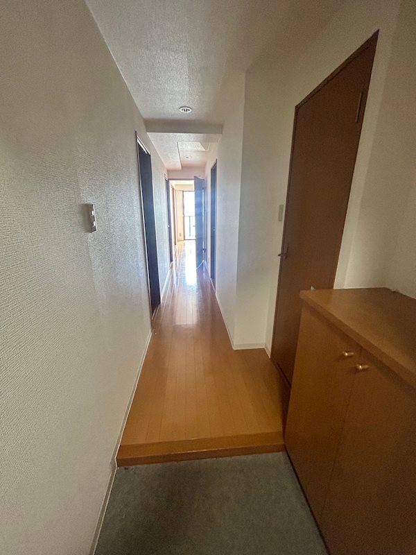 マンション庄田 玄関