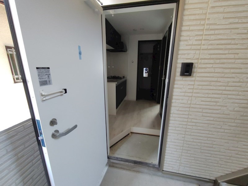 ジーメゾン伊勢原東大竹 玄関