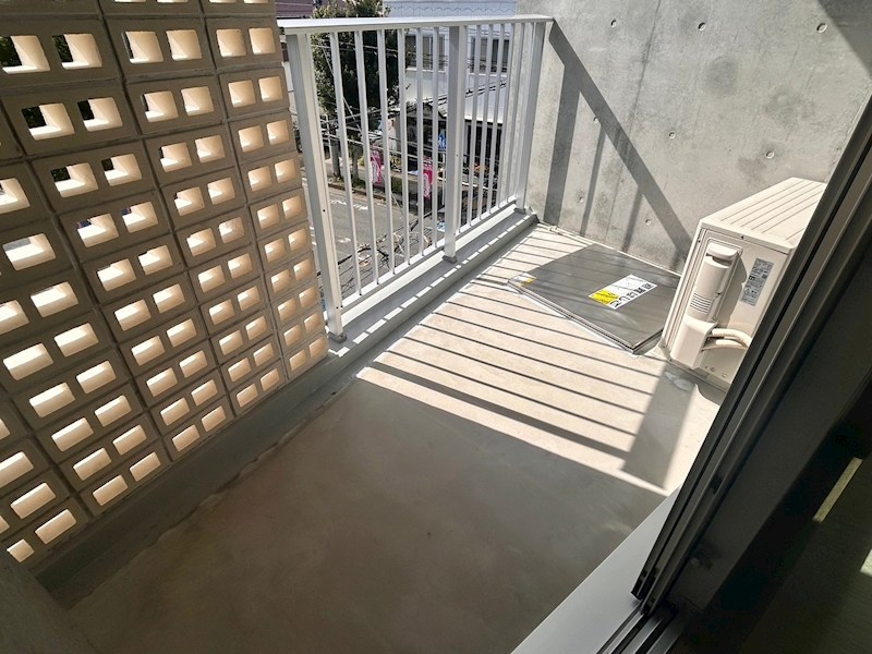 ＧＲＡＮＤＲＥＶＥ見附町 ベランダ