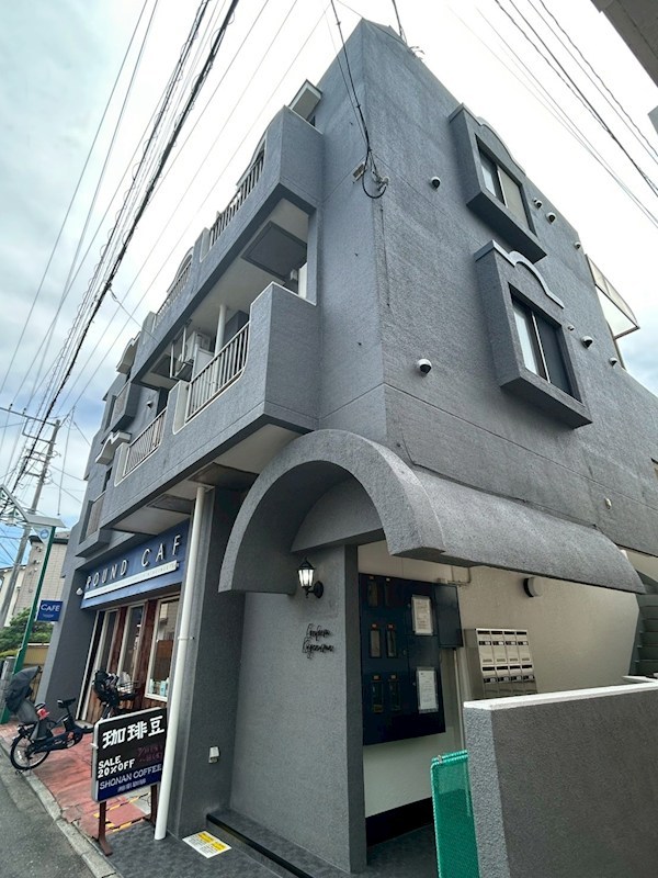 コンフォーム鵠沼 203号室 外観