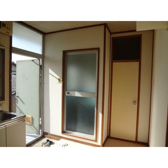 平塚市　山下　賃貸アパート 玄関