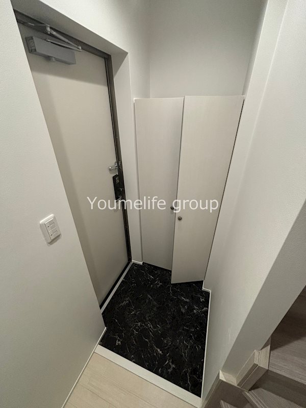 ソラーナ　あらたま 玄関