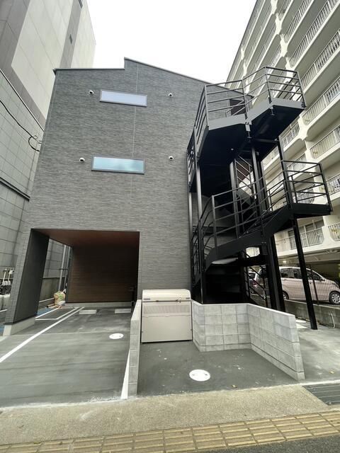 Maison de Shonan 204号室 外観