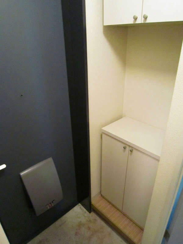 アービスＳＷ 玄関