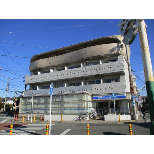 カサ・デ・カンポ 303号室 外観