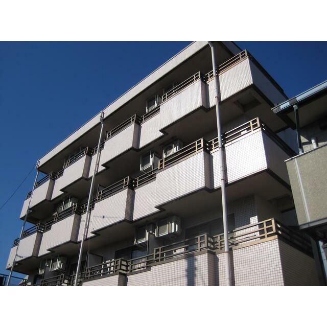 アドーレ湘南 208号室 外観