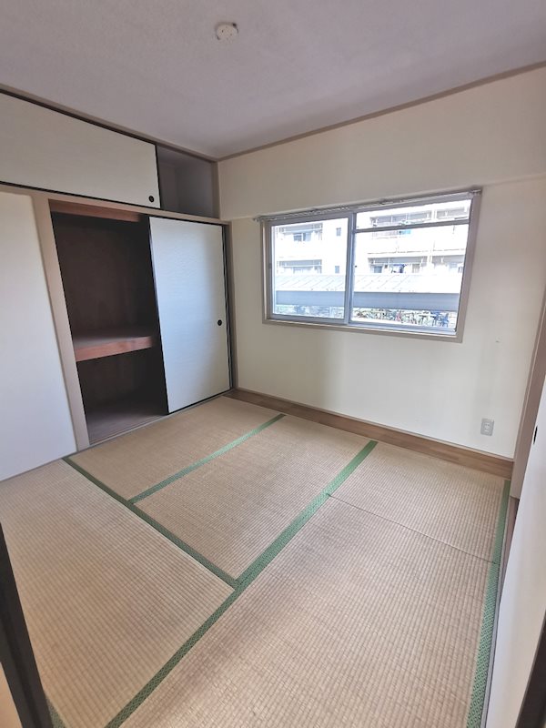 ビレッジハウス三田１号棟 ベッドルーム