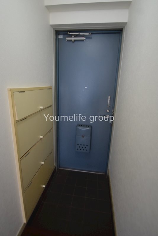 オレンジコート伊勢原 玄関