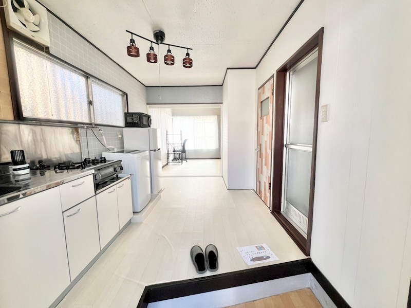 ルミエールB棟 玄関