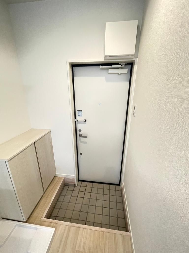 BACE上和田 玄関