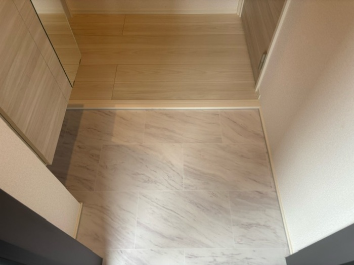 レジデンス代官町 玄関