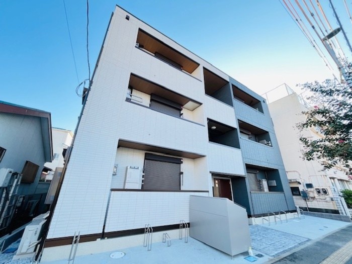 ファンウェーブ湘南藤沢 301号室 外観