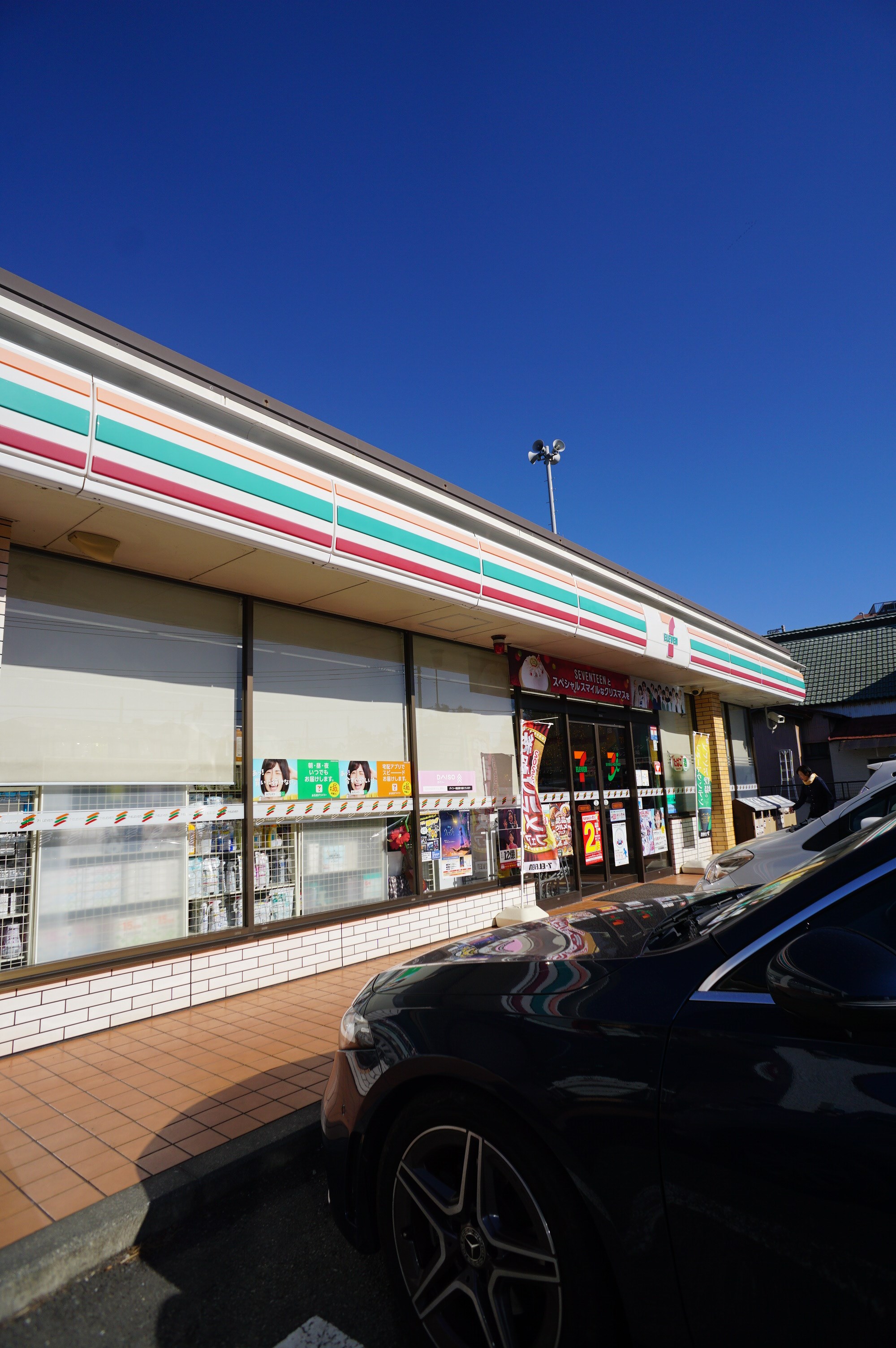 ラ・ミア・オート　大磯町ガレージハウス　A棟 コンビニ