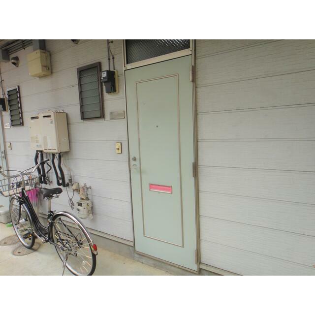 オリーブＡ 玄関