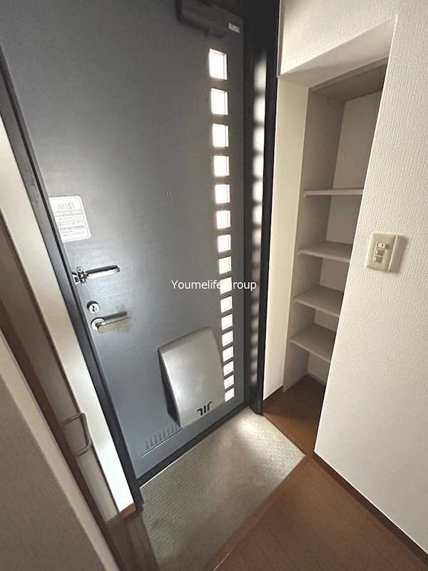 アーバンライフ中町 玄関