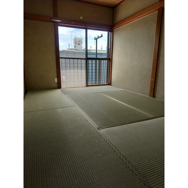 ハイツ・イズミ ベッドルーム